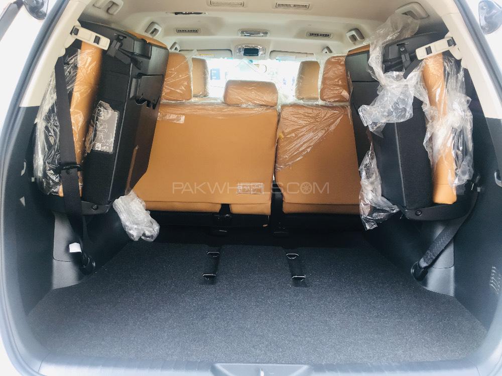 Toyota Fortuner 2018 for Sale in Lahore Toyota Fortuner 2018 for Sale in Lahore Image-10