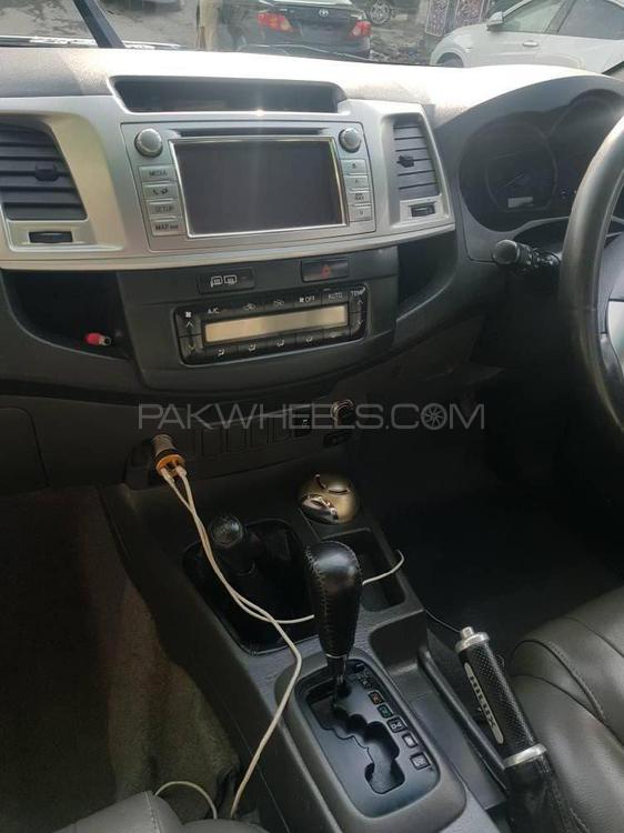 ٹویوٹا ہائیلکس 2012 for Sale in اسلام آباد ٹویوٹا ہائیلکس 2012 for Sale in اسلام آباد Image-8