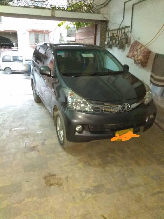 Toyota Avanza 2013 for Sale in Hyderabad Image-1