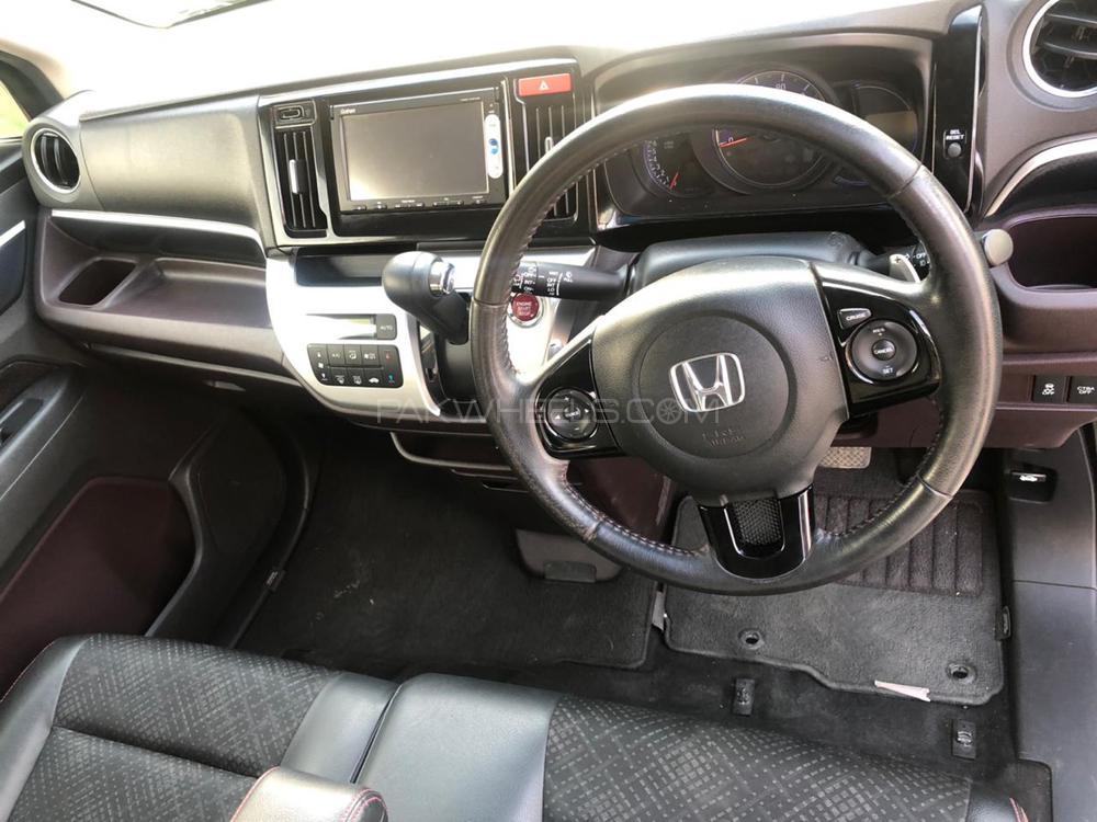 Honda N Wgn 2014 for Sale in Lahore Honda N Wgn 2014 for Sale in Lahore Image-9