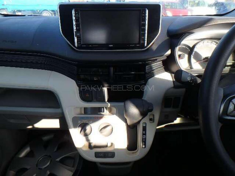 Daihatsu Move 2016 for Sale in Lahore Daihatsu Move 2016 for Sale in Lahore Image-10