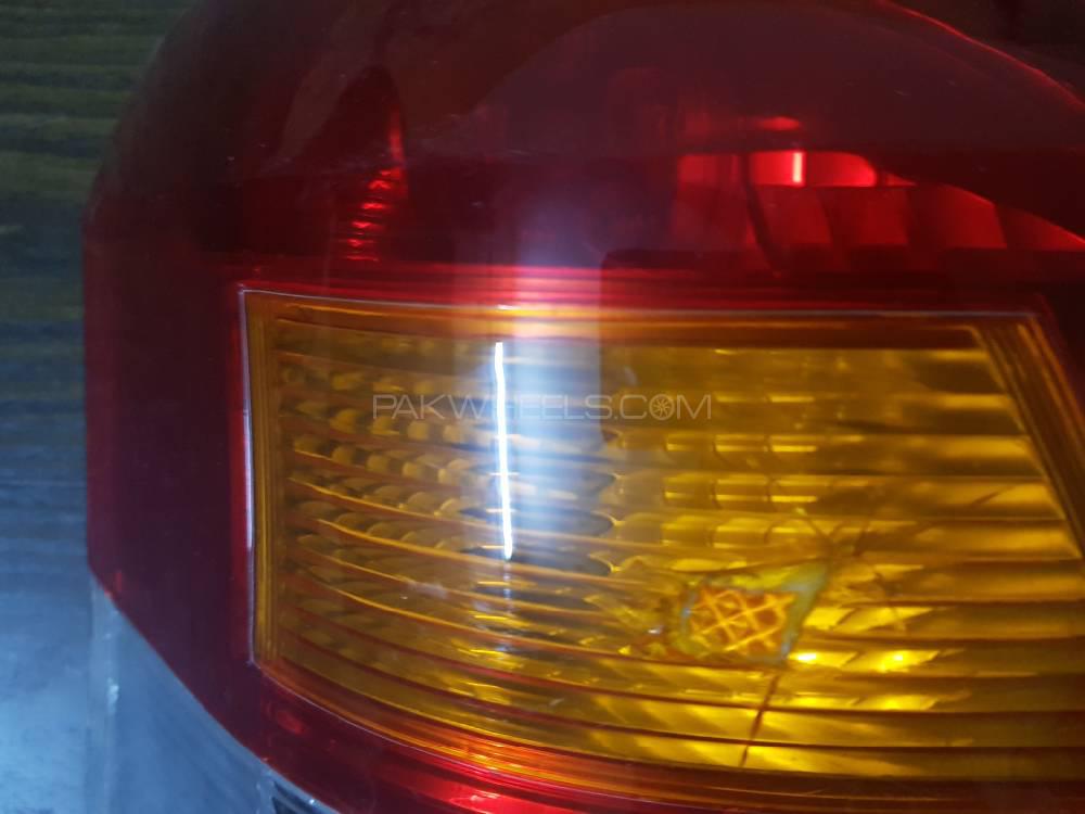 vitz 2009 back lights vitz 2009 back lights Image-5