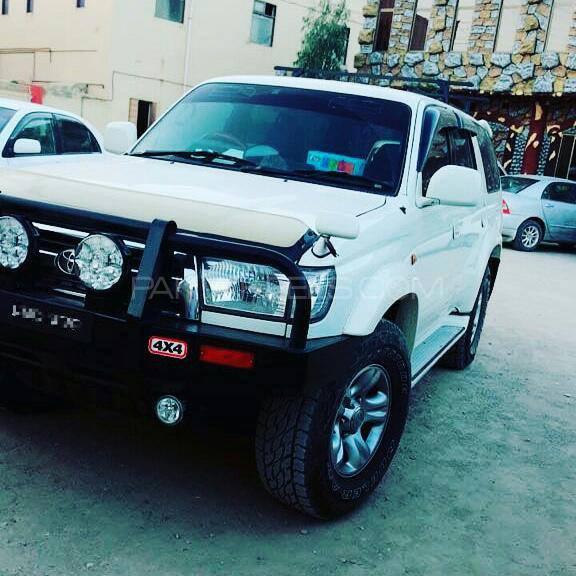 Toyota Surf 2000 for Sale in Islamabad Image-1