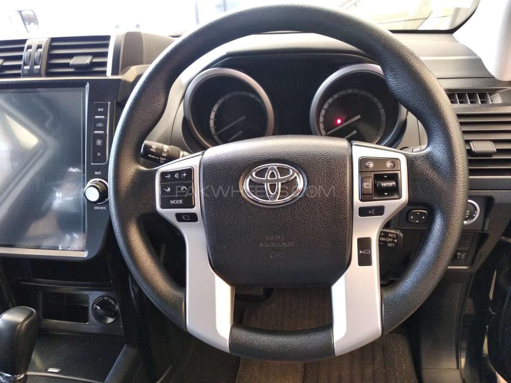 Toyota Prado 2013 for Sale in Lahore Toyota Prado 2013 for Sale in Lahore Image-10