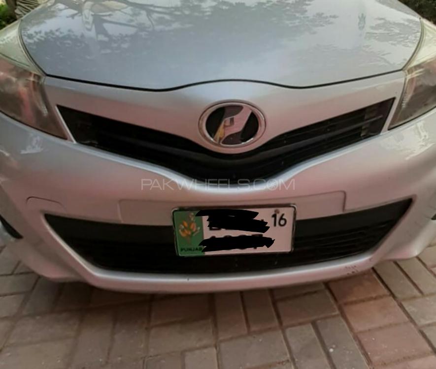 Toyota Vitz 2011 for Sale in D.G.Khan Toyota Vitz 2011 for Sale in D.G.Khan Image-3
