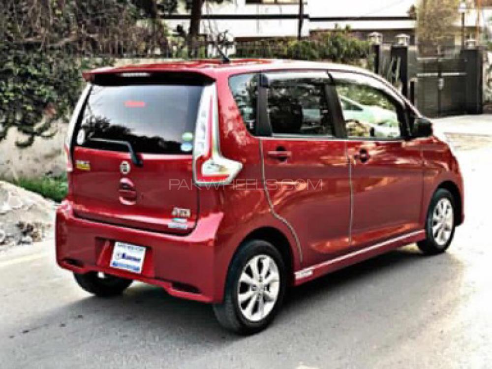 Nissan Dayz Highway Star 2016 for Sale in Lahore Nissan Dayz Highway Star 2016 for Sale in Lahore Image-4