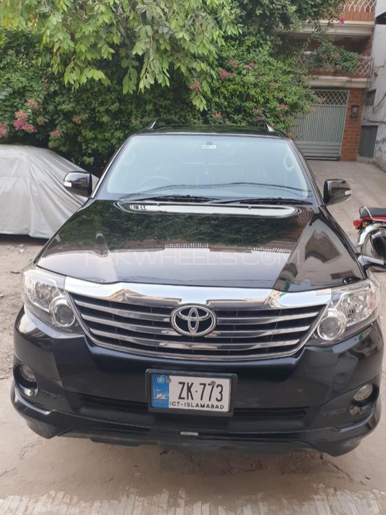Toyota Fortuner 2013 for Sale in Bahawalnagar Image-1