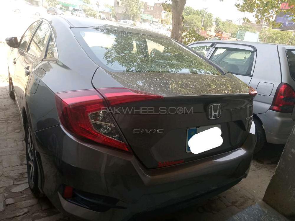 Honda Civic 2018 for Sale in Gujranwala Honda Civic 2018 for Sale in Gujranwala Image-5