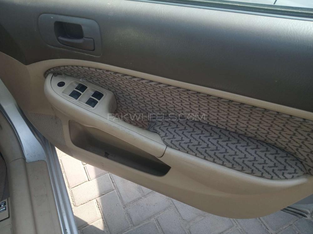 Honda Civic 2005 for Sale in Gujranwala Honda Civic 2005 for Sale in Gujranwala Image-9