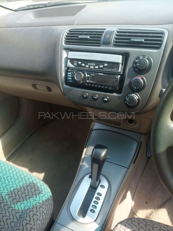 Honda Civic 2005 for Sale in Gujranwala Honda Civic 2005 for Sale in Gujranwala Image-11