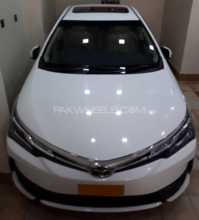 Toyota Corolla 2018 for Sale in Larkana Image-1