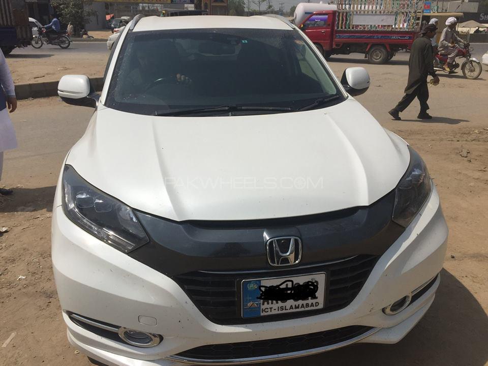 Honda Vezel 2015 for Sale in Gujranwala Image-1