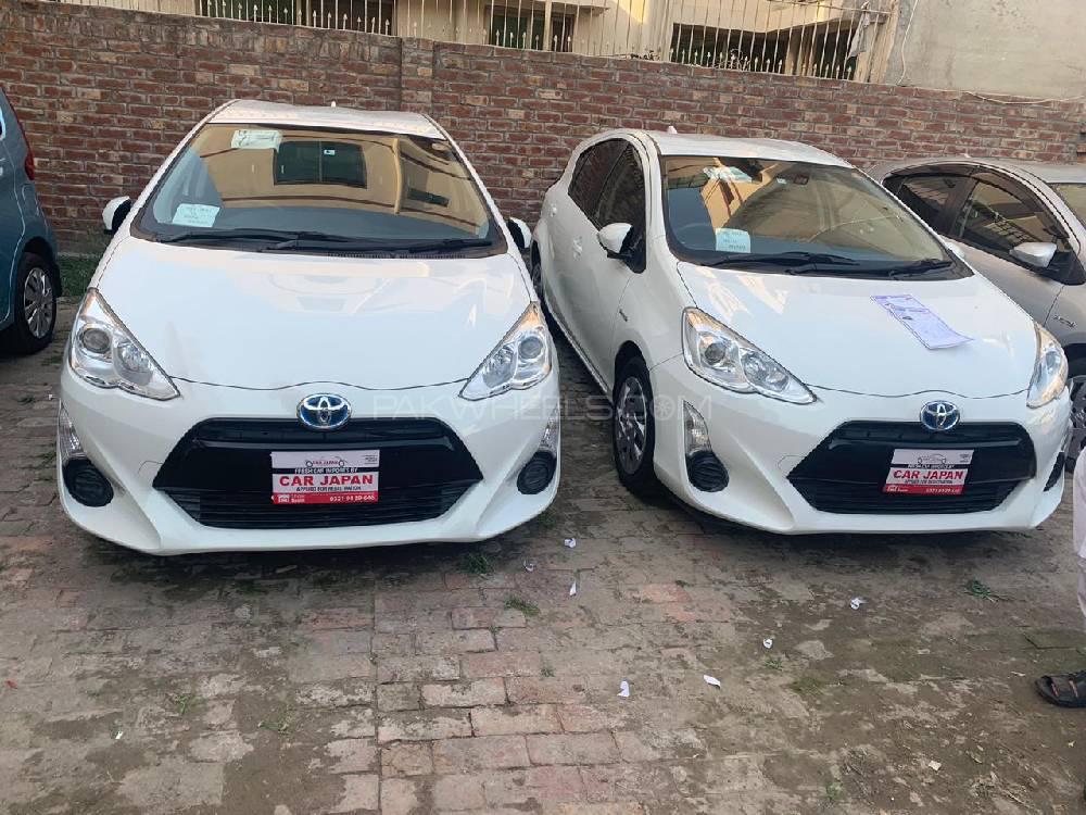 Toyota Aqua 2015 for Sale in Peshawar Toyota Aqua 2015 for Sale in Peshawar Image-2