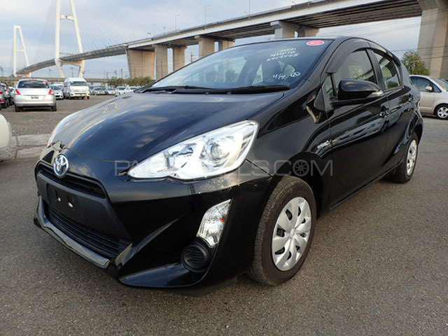 Toyota Aqua 2015 for Sale in Karachi Toyota Aqua 2015 for Sale in Karachi Image-3