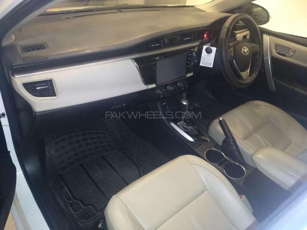 Toyota Corolla 2014 for Sale in Karachi Toyota Corolla 2014 for Sale in Karachi Image-4