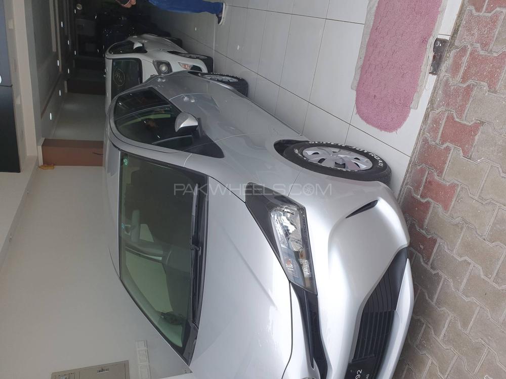 Toyota Vitz 2014 for Sale in Peshawar Toyota Vitz 2014 for Sale in Peshawar Image-3
