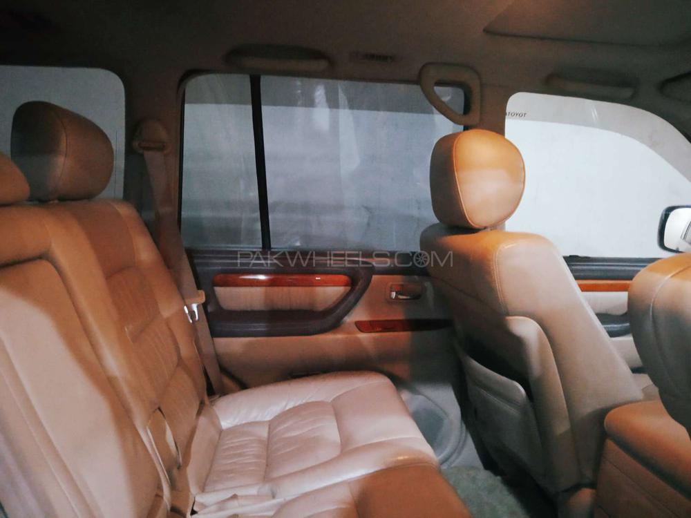 Toyota Land Cruiser 2003 for Sale in Rawalpindi Toyota Land Cruiser 2003 for Sale in Rawalpindi Image-12