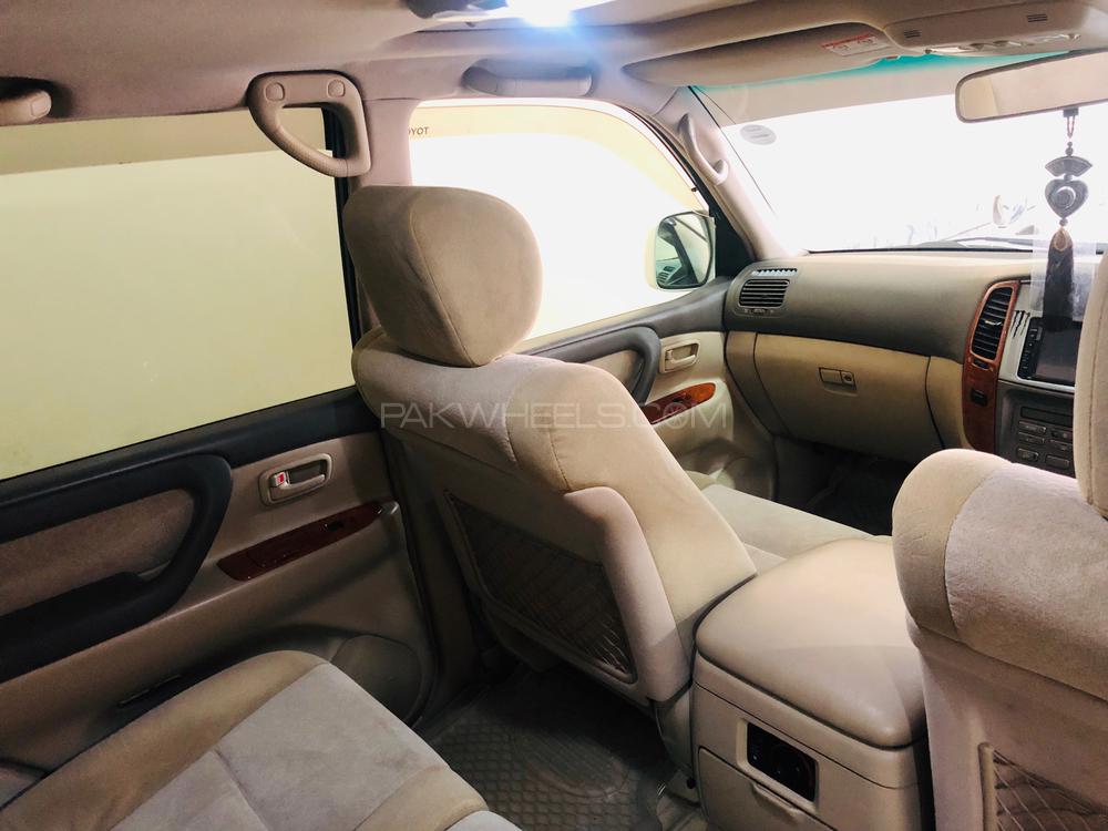Toyota Land Cruiser 2007 for Sale in Gujrat Toyota Land Cruiser 2007 for Sale in Gujrat Image-5