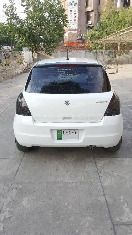 Suzuki Swift 2010 for Sale in Lahore Suzuki Swift 2010 for Sale in Lahore Image-4