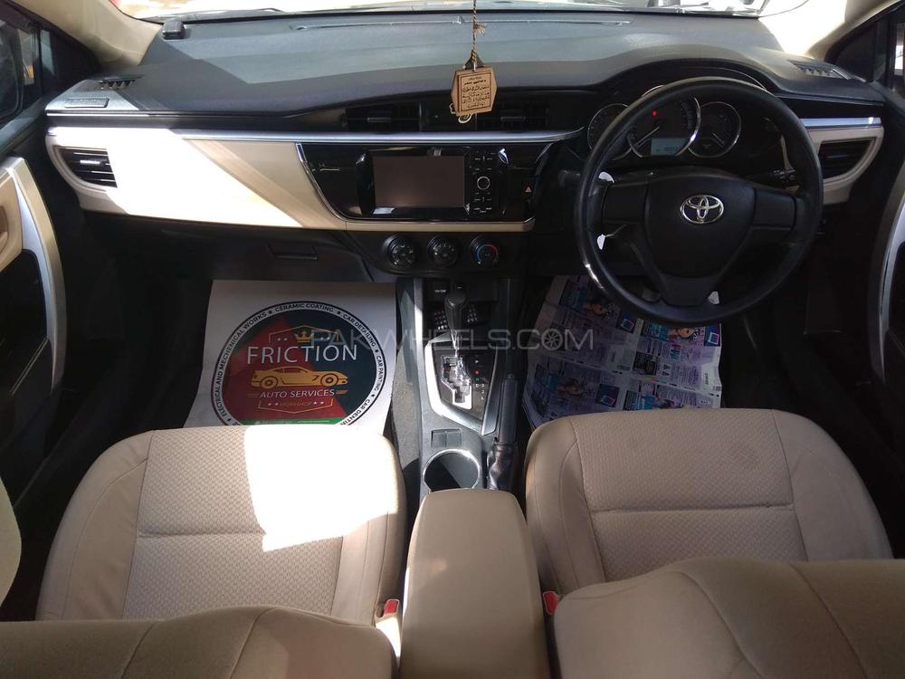 Toyota Corolla 2016 for Sale in Karachi Toyota Corolla 2016 for Sale in Karachi Image-10