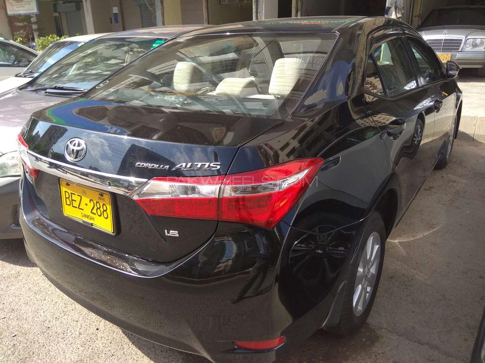 Toyota Corolla 2016 for Sale in Karachi Toyota Corolla 2016 for Sale in Karachi Image-12