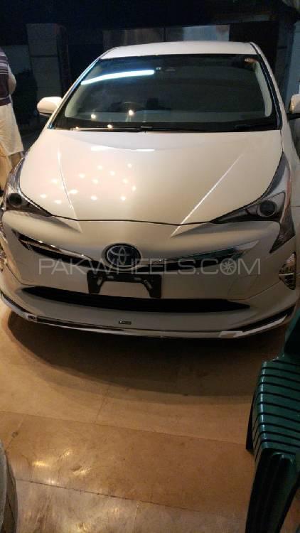 Toyota Prius 2016 for Sale in Lahore Toyota Prius 2016 for Sale in Lahore Image-6