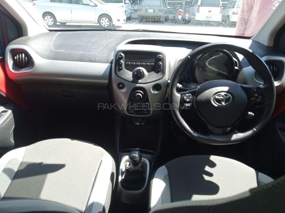 Toyota Aygo 2016 for Sale in Rawalpindi Toyota Aygo 2016 for Sale in Rawalpindi Image-13