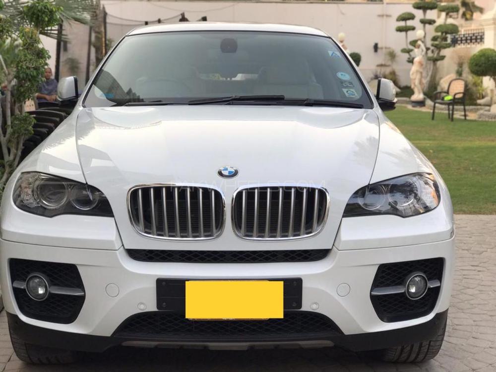 BMW X6 Series 2010 for Sale in Karachi Image-1