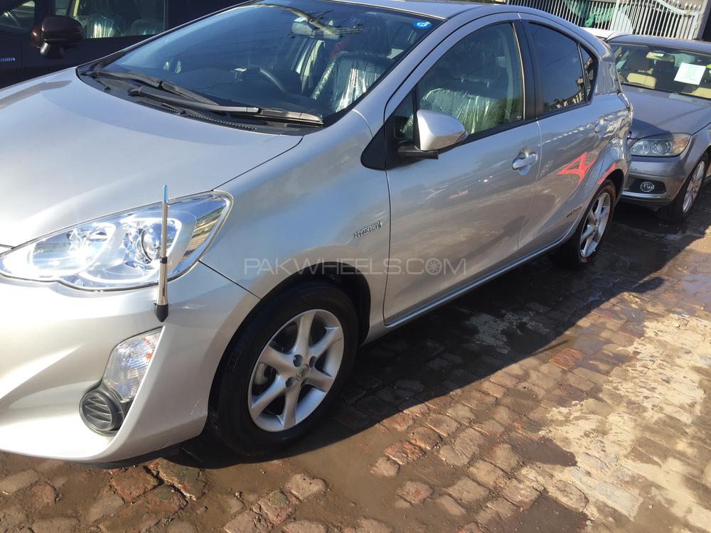 Toyota Aqua 2016 for Sale in Gujranwala Toyota Aqua 2016 for Sale in Gujranwala Image-3