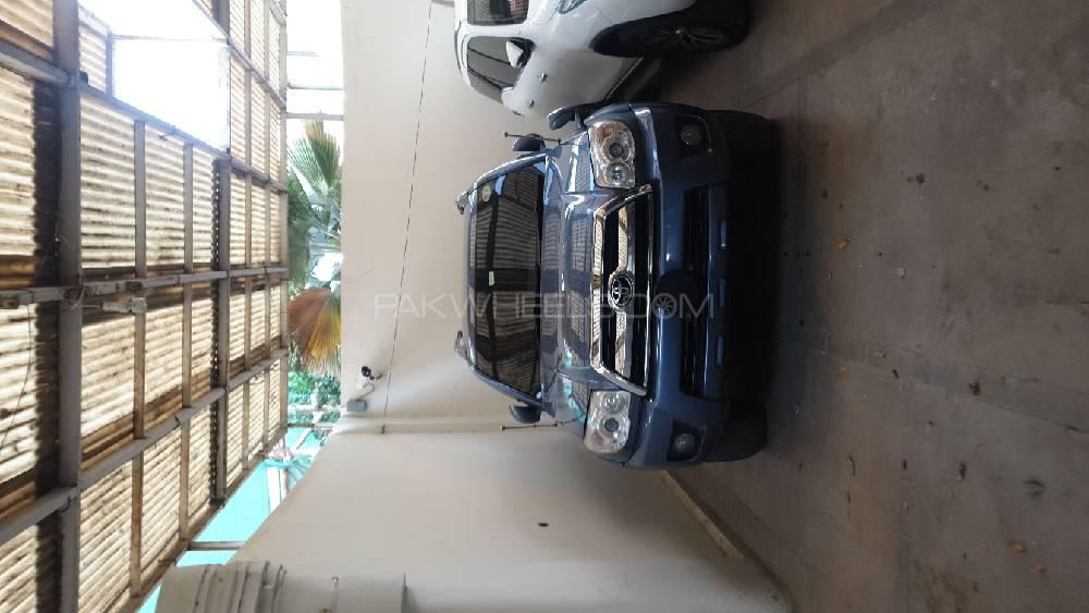 Toyota Surf 2003 for Sale in Karachi Image-1