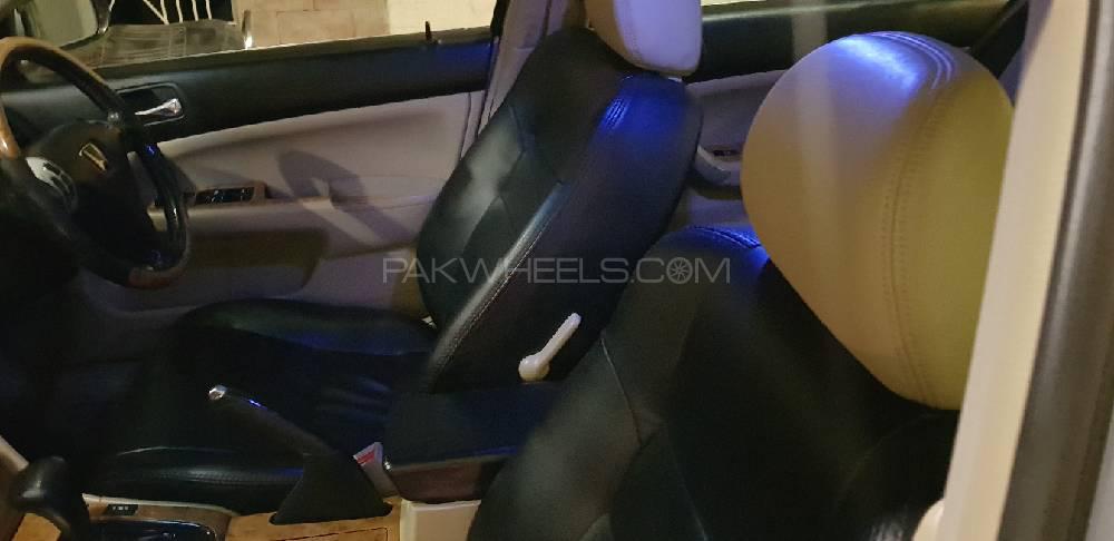 Honda Accord 2004 for Sale in Lahore Honda Accord 2004 for Sale in Lahore Image-8