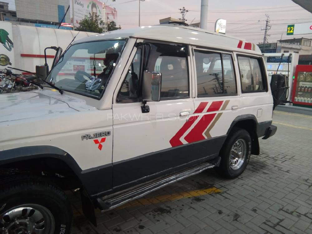 Mitsubishi Pajero 1985 for Sale in Murree Image-1