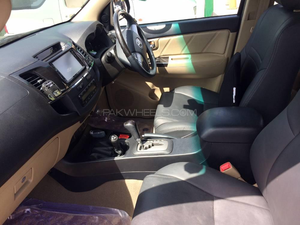 Toyota Fortuner 2016 for Sale in Lahore Toyota Fortuner 2016 for Sale in Lahore Image-4