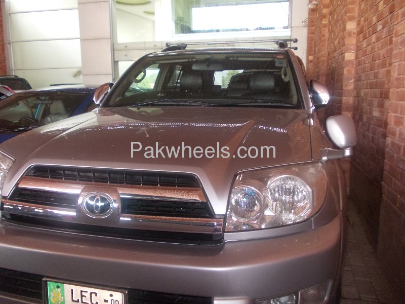 Toyota Surf 2005 for Sale in Lahore Image-1