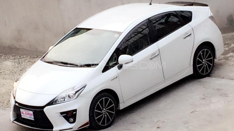ٹویوٹا پریوس 2015 for Sale in گجرانوالہ ٹویوٹا پریوس 2015 for Sale in گجرانوالہ Image-8