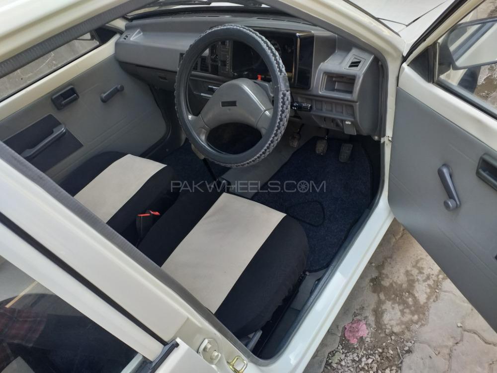 Suzuki Mehran 2010 for Sale in Lahore Suzuki Mehran 2010 for Sale in Lahore Image-6