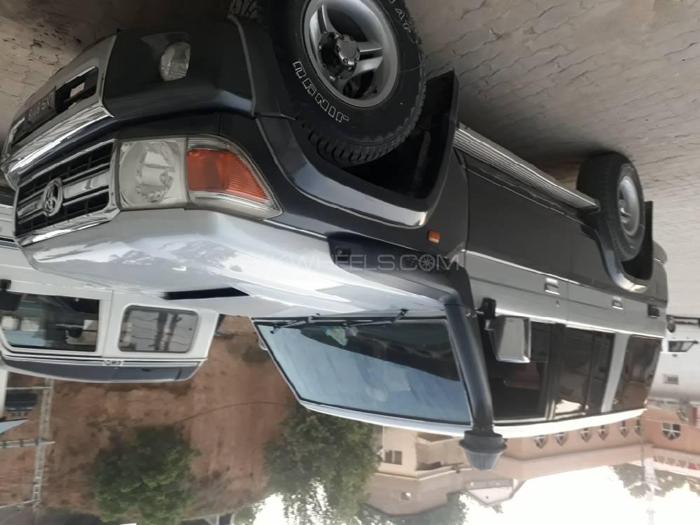 Toyota Land Cruiser 1994 for Sale in Hawilian Toyota Land Cruiser 1994 for Sale in Hawilian Image-5