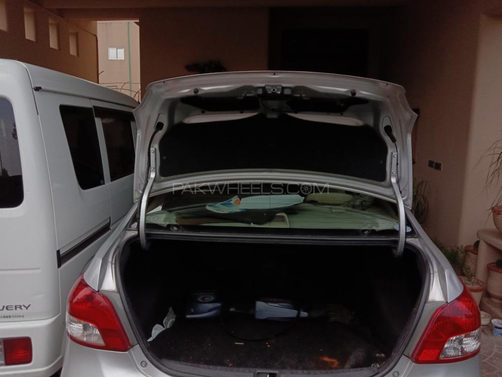 Toyota Belta 2006 for Sale in Lahore Toyota Belta 2006 for Sale in Lahore Image-3