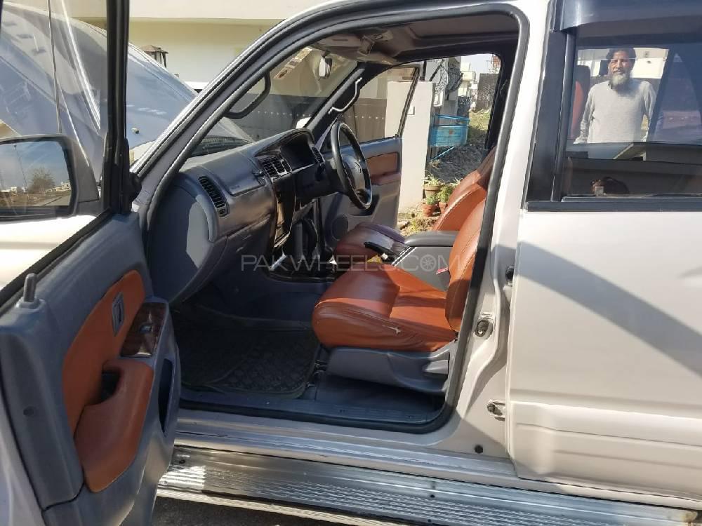 Toyota Surf 1996 for Sale in Islamabad Image-1