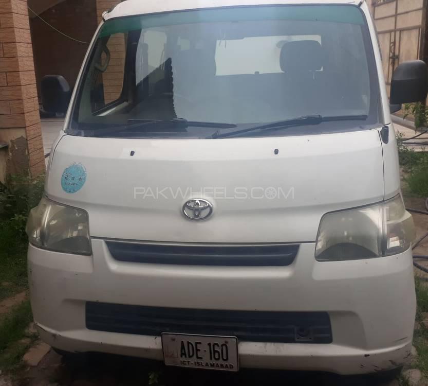Toyota Town Ace 2010 for Sale in Peshawar Image-1