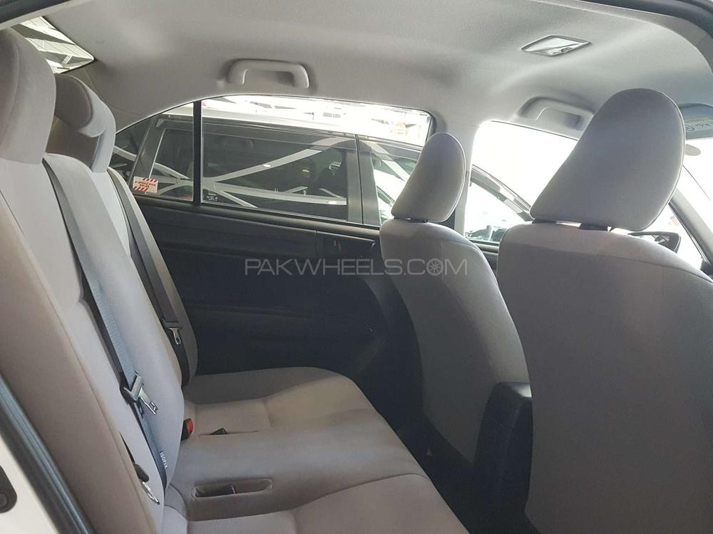 Toyota Corolla Axio 2015 for Sale in Islamabad Toyota Corolla Axio 2015 for Sale in Islamabad Image-8