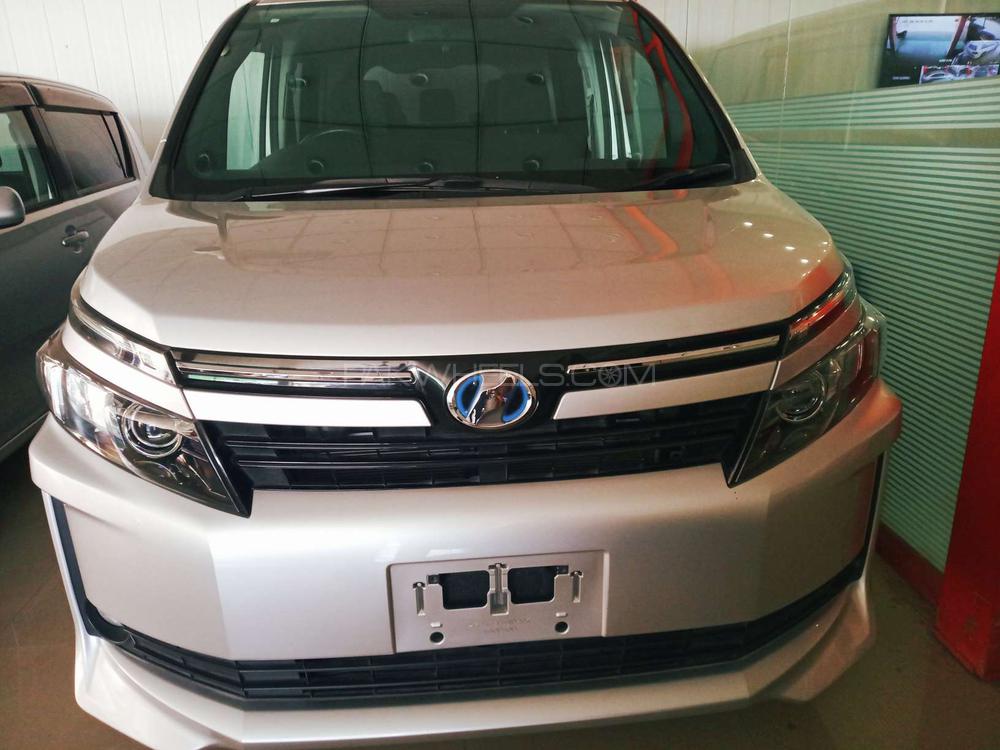 Toyota Voxy 2014 for Sale in Rawalpindi Image-1