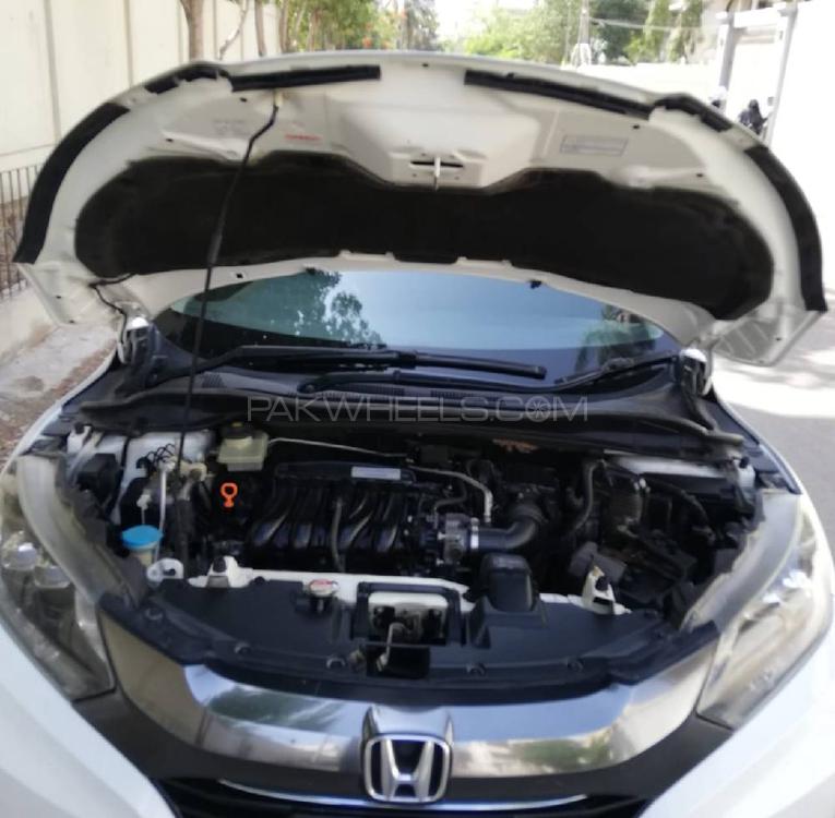 Honda Vezel 2014 for Sale in Karachi Honda Vezel 2014 for Sale in Karachi Image-18