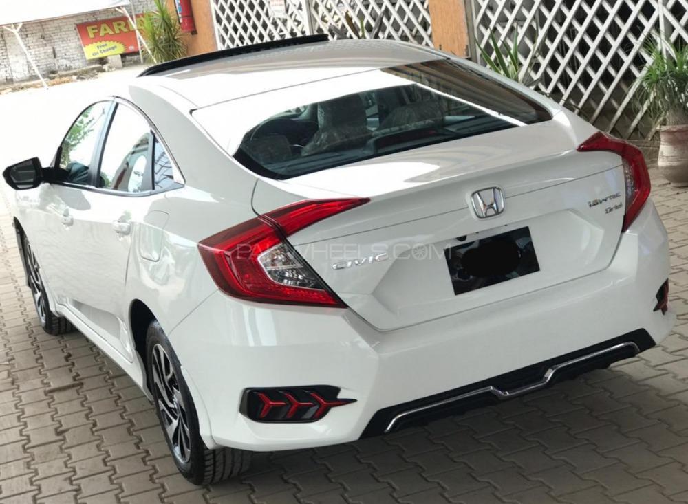 Honda Civic 2018 for Sale in Islamabad Honda Civic 2018 for Sale in Islamabad Image-4