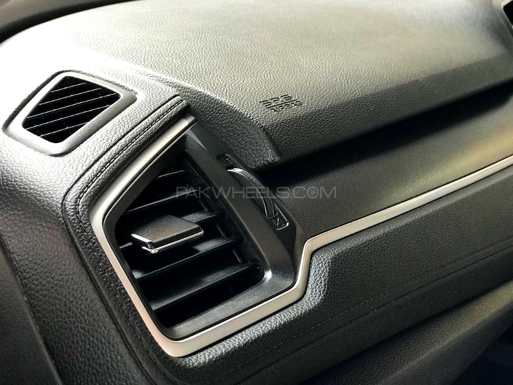 Honda Civic 2018 for Sale in Islamabad Honda Civic 2018 for Sale in Islamabad Image-12