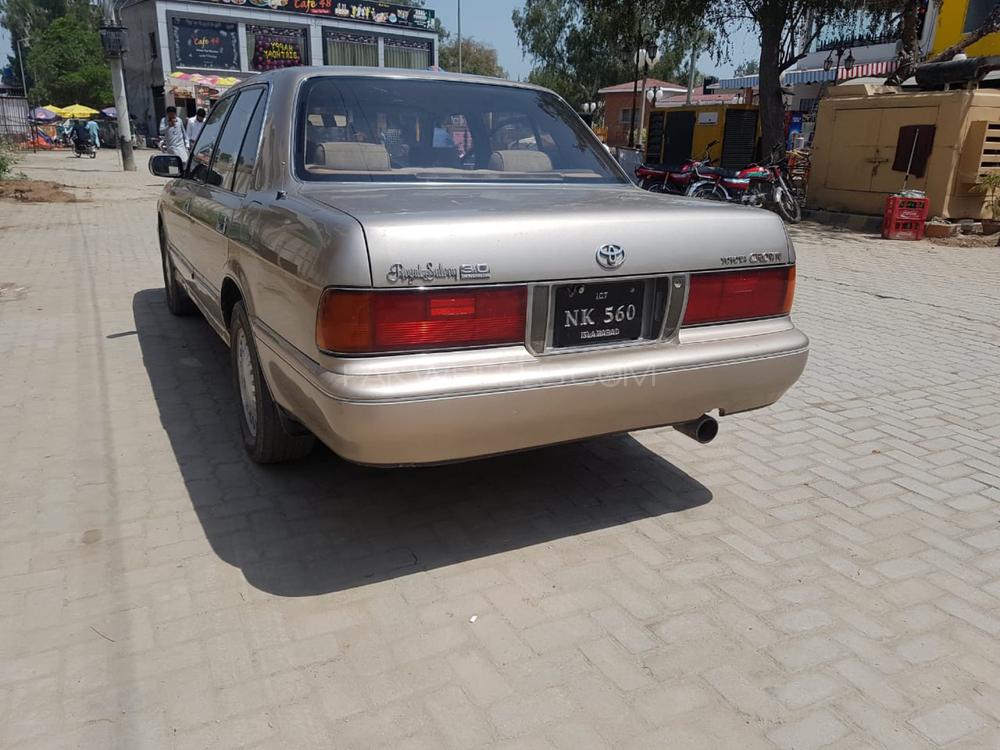 ٹویوٹا کراؤن 1993 for Sale in لاہور ٹویوٹا کراؤن 1993 for Sale in لاہور Image-4