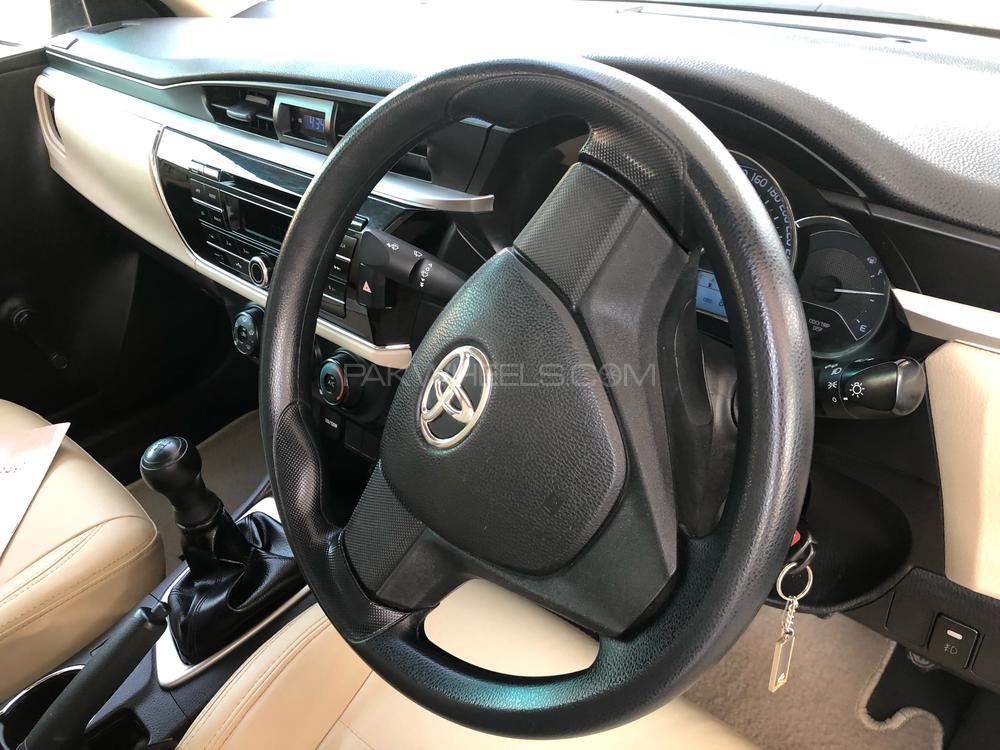 Toyota Corolla 2017 for Sale in Jhelum Toyota Corolla 2017 for Sale in Jhelum Image-5
