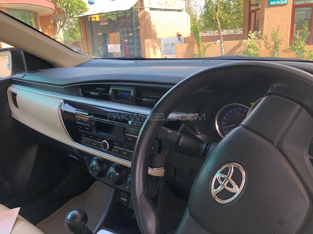 Toyota Corolla 2017 for Sale in Jhelum Toyota Corolla 2017 for Sale in Jhelum Image-7