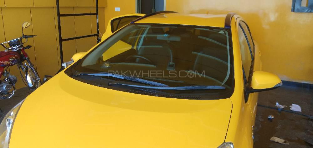 Toyota Aqua 2015 for Sale in Rahim Yar Khan Toyota Aqua 2015 for Sale in Rahim Yar Khan Image-11