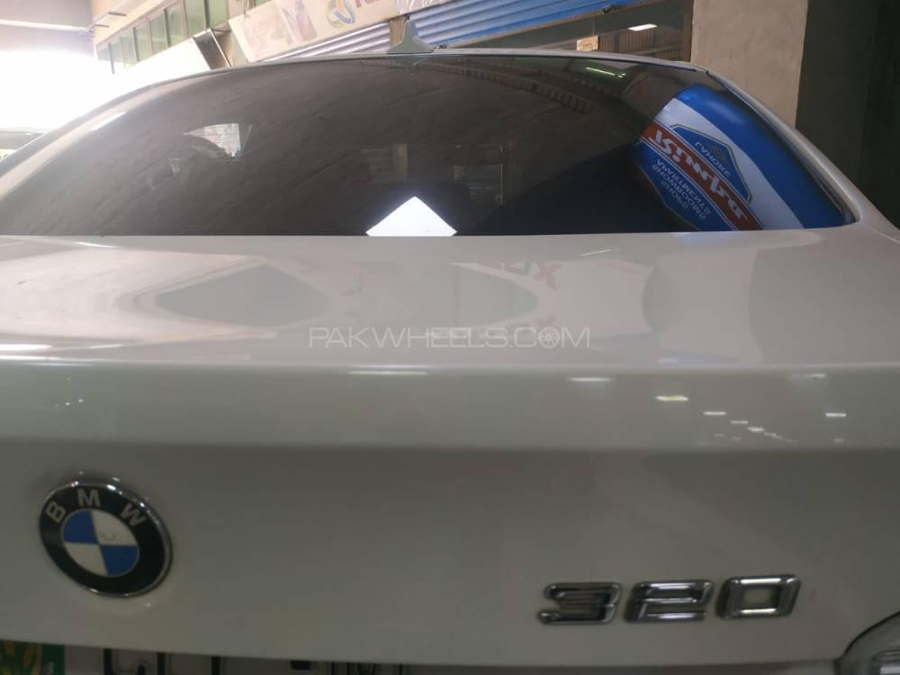 BMW 3 Series 2005 for Sale in Lahore BMW 3 Series 2005 for Sale in Lahore Image-4